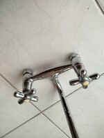 Retro fali csaptelep
