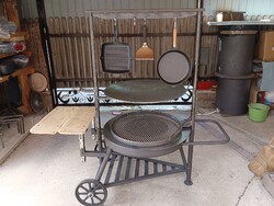 Extra Egyedi Kombinált Parti grillező Grill kocsi Ofyr tárcsázó bográcstartó tárcsalap 80cm tűzrakó