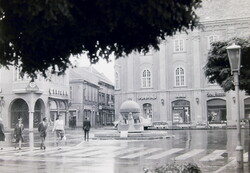 Régi fotónegatív Székesfehérvár Városház tér 1970-es évek utcaképe B14/13/5