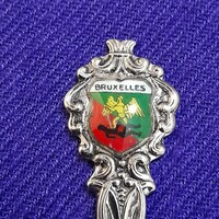 Bruxelles zománc címeres,kis souvenir díszkanál.