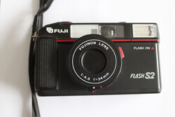 FUJI FLASH S2 fényképezőgép