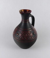 1V815 retro black background eosin burgundy scratched pattern ceramic jug 23.3 Cm