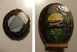 Két ejtőernyős jelvény együtt, Rákosi- és Kádár-kori.