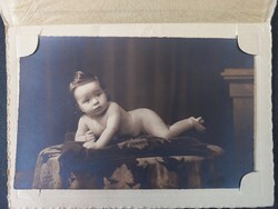 Régi Fotó kisbaba kislány 1933 - karton tartóban