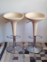 Bombo bárszéket Stefano Giovannoni designer ALKUDHATÓ