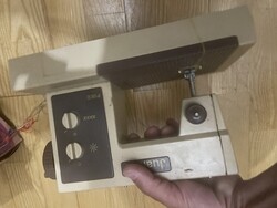 Retro piko gyerek jatek varrógép NDK ddr  teszteletlen