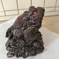 Feng Shui  háromlábú pénzes béka szobor eladó!