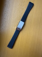 TAG Heuer Aquaracer FC5099 csat és fekete színű vágatlan kaucsuk szíj