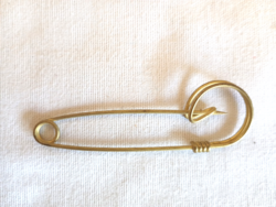 BROSS KITŰZŐ KENDŐ ŐSSZEFOGÓ RUHA TŰ MELLTŰ 7cm