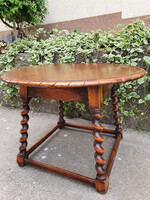 Antik kerek nagy dohányzó asztal