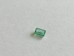 0.11ct 3.8x2.2mm Valódi, Természetes, Gyönyörű Smaragd Drágakő