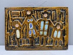 Fürtös György: Család retro kerámia falikép, falidísz 20 cm x 30 cm