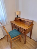 Olasz fa szekreter, íróasztal székkel