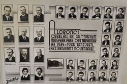 A losonci gimnázium 1934-1935  éretségizett növendékei foto.