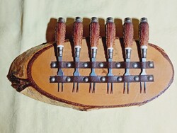 Villa készlet 6db falra akasztható fa lapon - party sajt olíva sütemény fondü agancs nyelű műa retro