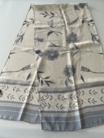 Vintage selyemsál az olasz Giada cégtől, 140 x 34 cm