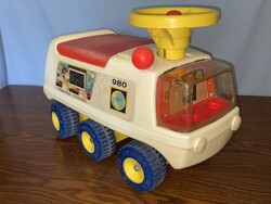 Vintage Fisher-Price Toys Explorer 980 játék autó
