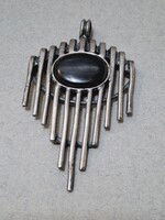 Modernista, brutalista kézműves medál, 8,5 x 5 cm