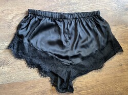 Szatén, csipkés pizsama alsó 40-es  M Boohoo