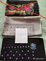 Kasmír kendő 2db , 1 db hétköznapi (népi)