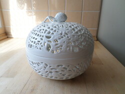 Herendi nagy fehér áttört porcelán bonbonier 19 cm