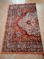 Selyem mokett ágyterítő 180 x150 cm.
