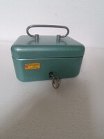 Retro vintage fèm kazetta jelzett jó állapotban
