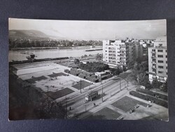 Régi ritka képeslap Budapest Szent István park látképe villamossal