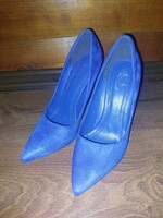 Királykék velúr hatású stiletto magassarkú. Sarok 11cm. 1alkalommal használtam