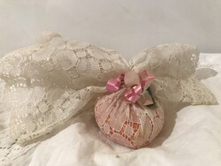 SZAPPAN - CSIPKÉBE CSOMAGOLVA - SZÍV ALAKÚ - 5 x 5 x 3 cm - HIBÁTLAN