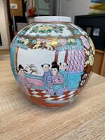 Antik kínai porcelán fedeles urna vázák egy pár 26*22cm azonos mintával