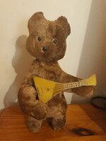 Szovjet, balalajkázó, felhúzható maci, a 60-70-es évekből.