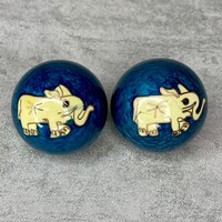 Zenélő elefánt motívummal díszített ázsiai relaxációs csikung golyók