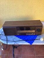 UNITRA R 510 retro működő rádió.