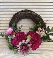 Ajtódísz, kopogtató virágokkal