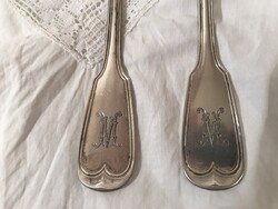EVŐESZKÖZ - 2 db - JELZETT - EZÜSTÖZÖTT - MONOGRAMOS - VILLA- 20, 3 x 2,3 cm TÖMÖR - HIBÁTLAN