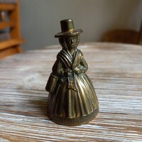 Pazar régi réz kisasszony csengő (6,8x4 cm)
