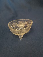 Ólomkristály háromlábú kínáló , csiszolt 11 x 11 x 7 cm