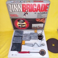 " ZINNBRIGADE ". von  Schildkröt. Ólomkatona öntőforma készlet, szett. Eredeti dobozában.