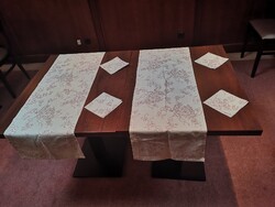 1 db asztali futó 6 db szalvétával zöld virásos 135 x 43 cm vagy 125 x 36 cm