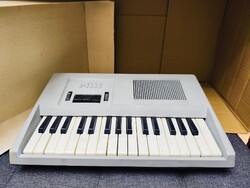 Retro szovjet Pille elektromos orgona - nem müködik