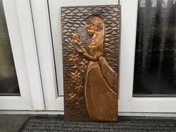 Réz galvanoplasztika: hölgy virágokkal, nagyméretű réz falikép, romantikus dombormű, 58 x 28 cm.