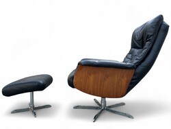 Retro relax fotel lábtartóval - teak oldallap, fekete műbőr kárpit - vintage, design lounge fotel