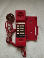 Falra szerelhető telefonkészülék