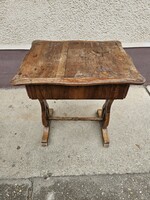 Biedermeier asztal