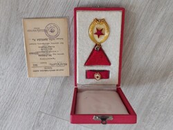 Munka érdemrend arany fokozata, adományozó igazolással