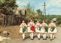 Képeslap: Népviselet, Buják.