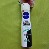 FEM01 -  Deo spray Invisible Black & White Fresh, 150 ml