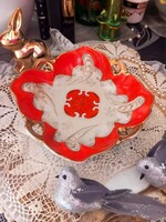 Mesés színekkel porcelán kinálótál