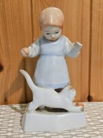 Zsolnay Sinkó jelzett porcelán figura, kislány cicával, antik, magassága 14,5 cm.